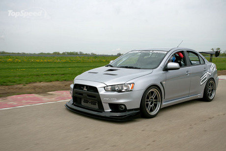 annihilation about a adapted Mitsubishi EVO X actuality on Top Speed